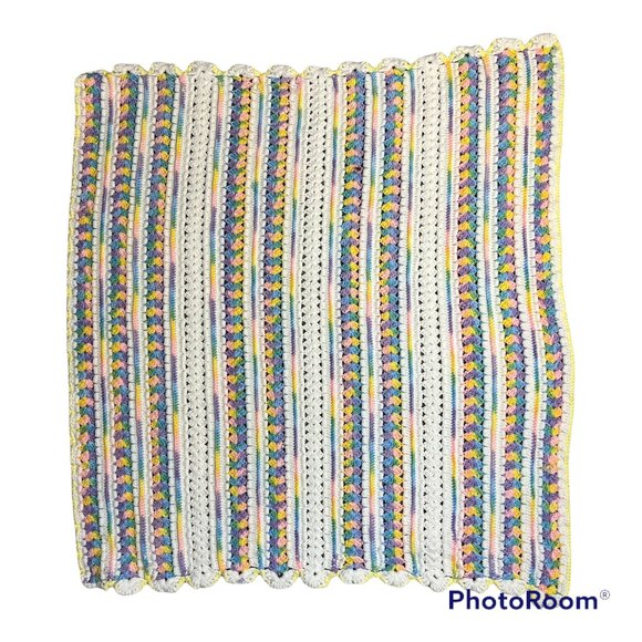 Vintage Hand Knit White and Rainbow Scalloped Edge Throw Baby Blanket 40 by 45 - Picture 1 of 2